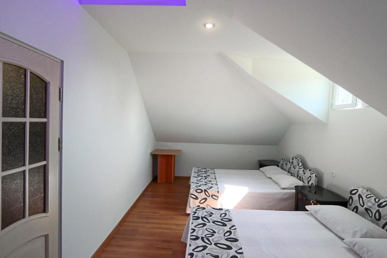 Garnim Guest House Yerevan Ngoại thất bức ảnh
