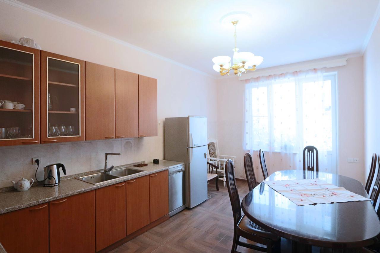 Garnim Guest House Yerevan Ngoại thất bức ảnh