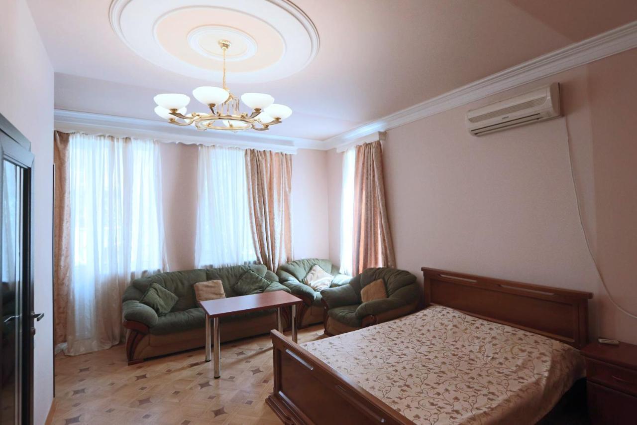 Garnim Guest House Yerevan Ngoại thất bức ảnh