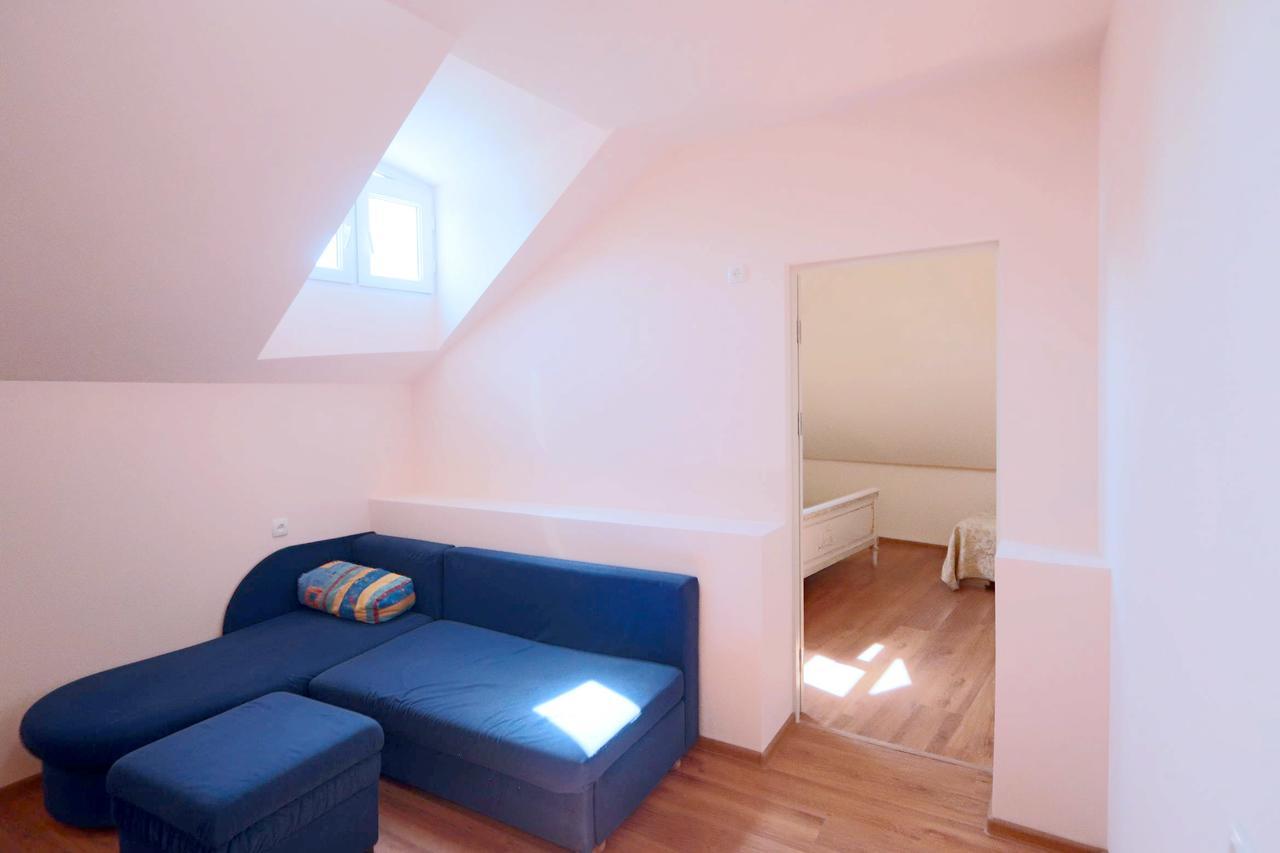 Garnim Guest House Yerevan Ngoại thất bức ảnh
